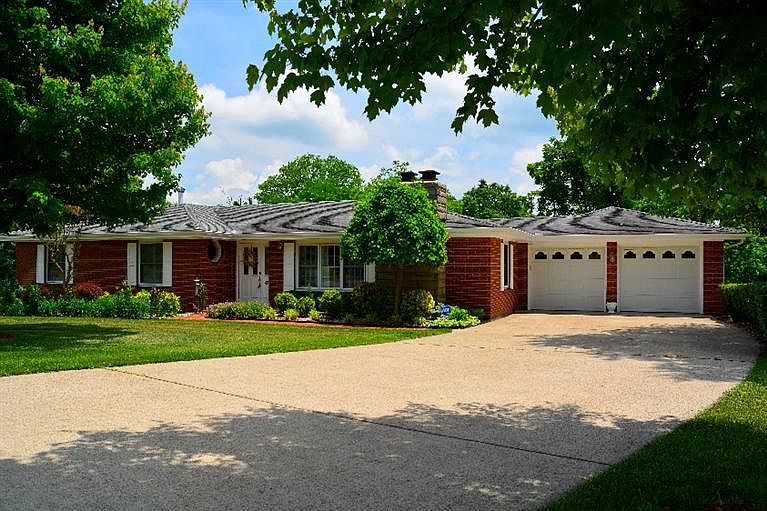 1st image of 43 Pasadena Dr