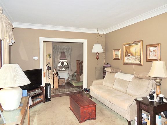 5th image of 3509 Kenilworth Ave