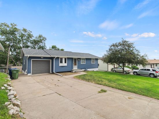 7205 Teton Ave, Bellevue, NE 68157