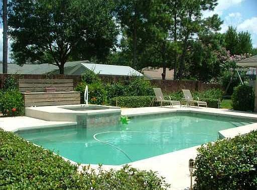 Large Outdoor Pool