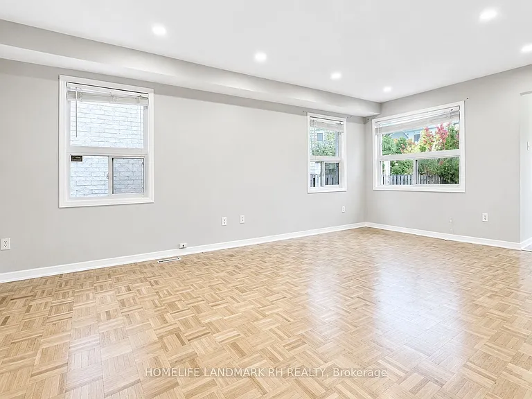 11 Cottinghill Way — Photo 2
