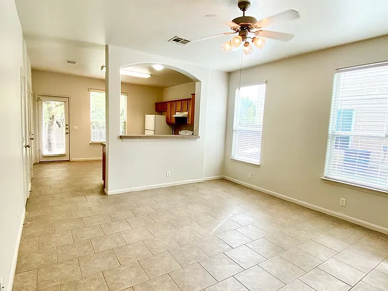 2406 Allred Dr #A — Photo 4
