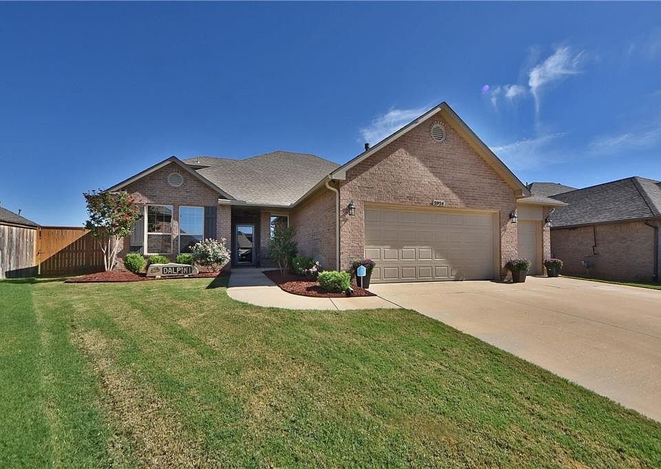 1st image of 2924 Indian Grass Ct
