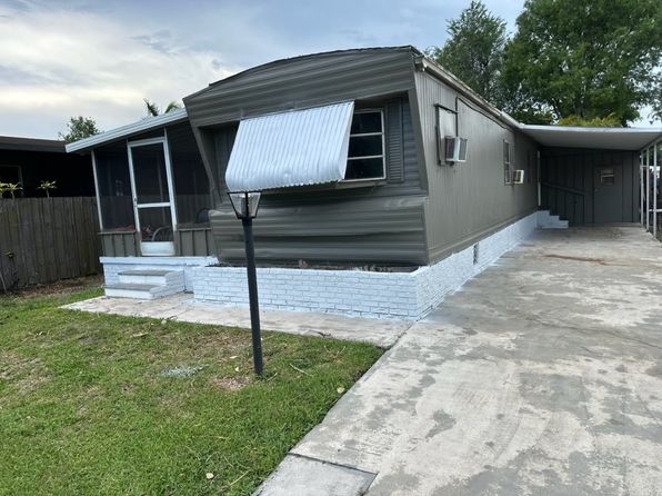 720 NW 217th Ter #H