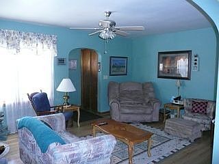 2nd image of 1112 6th Ave