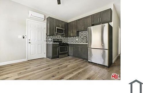 1st image of 300 Patton St APT 3