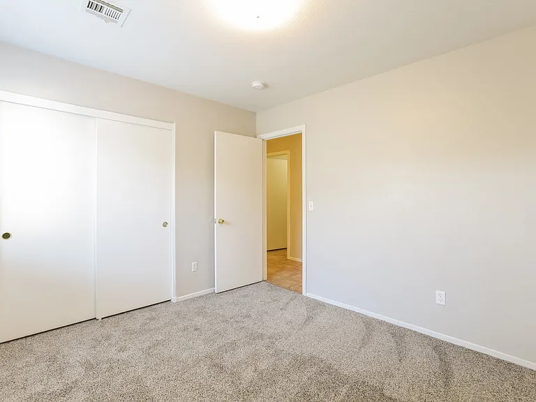 5420 Pepperpike Ave — Photo 14