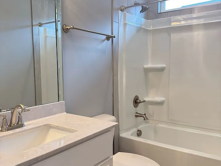 142 Ryan Nicholas Dr — Photo 5