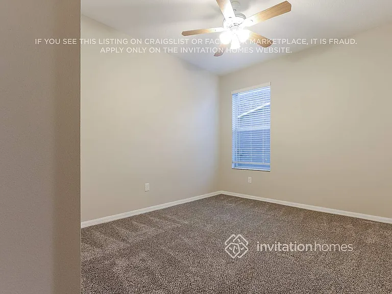 23046 Wood Violet Ct — Photo 8