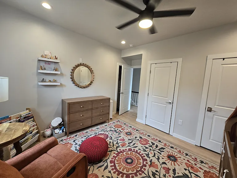 700 N Taylor Ave #2 — Photo 30
