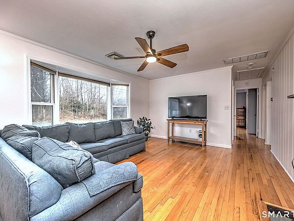 4th image of 4 Fairview Road