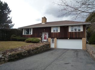 33 Addoms St, Plattsburgh, NY 12901