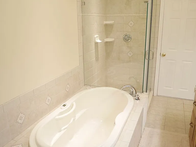 36 Harborview Rd — Photo 21