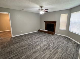 8800 Schick Rd APT B, Austin, TX 78729