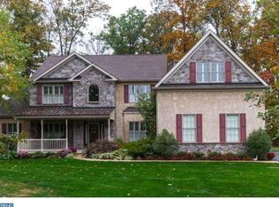 10 Log Cabin Rd, Perkasie, PA 18944