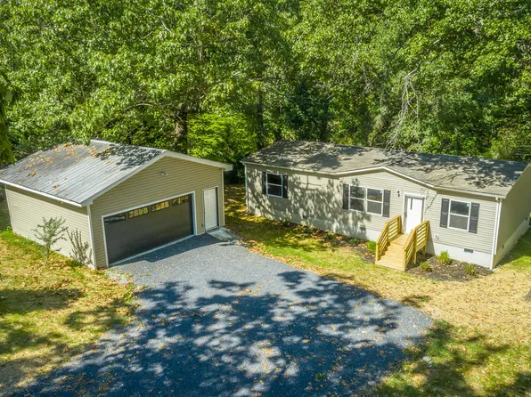 29 West Dr, Rossville, GA 30741