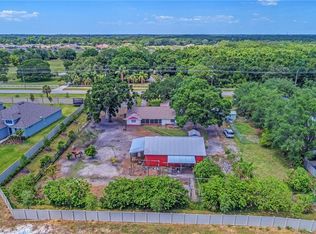 5725 69th St E, Palmetto, FL 34221