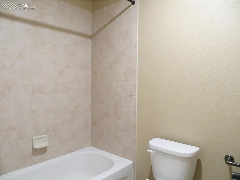 3075 Looking Glass Way — Photo 22