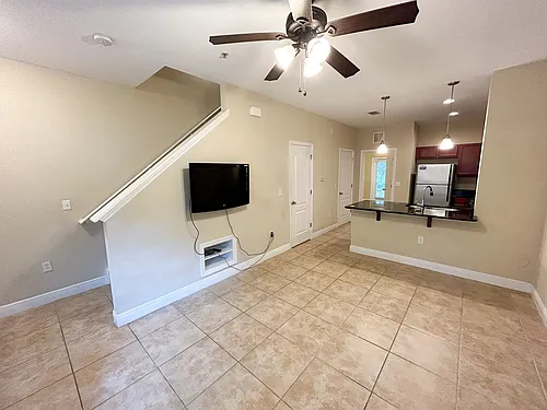 2946 SW 35th Pl #43 Photo 1