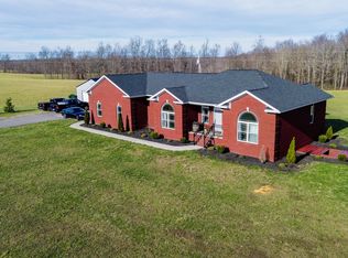 1464 Gosser Ridge Rd, Liberty, KY 42539