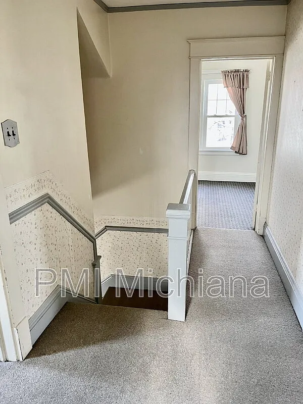 2 bed, 1.0 bath, 650 sqft, $820 — Photo 4