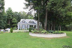 1st image of 7 Kyer Farm Rd