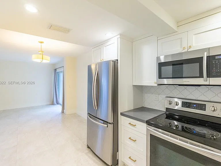5838 SW 74th Ter #101 — Photo 6