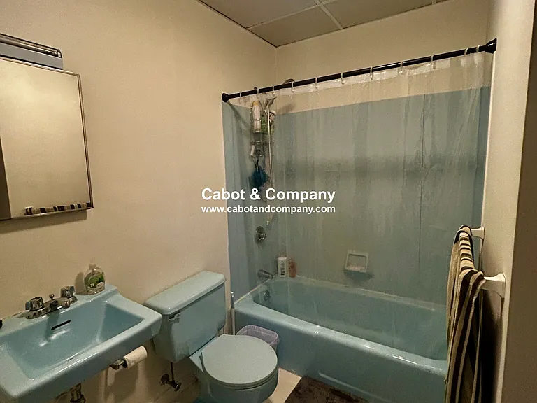 8 Mead St #1 — Photo 8