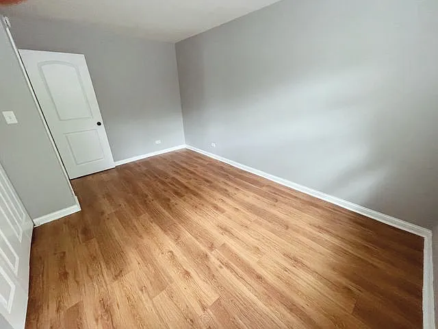 195 Thomas Ct #D — Photo 13