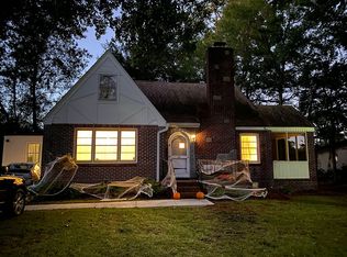 131 Chadwick Dr, Charleston, SC 29407