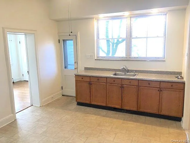 24 Vassar St #1 — Photo 6