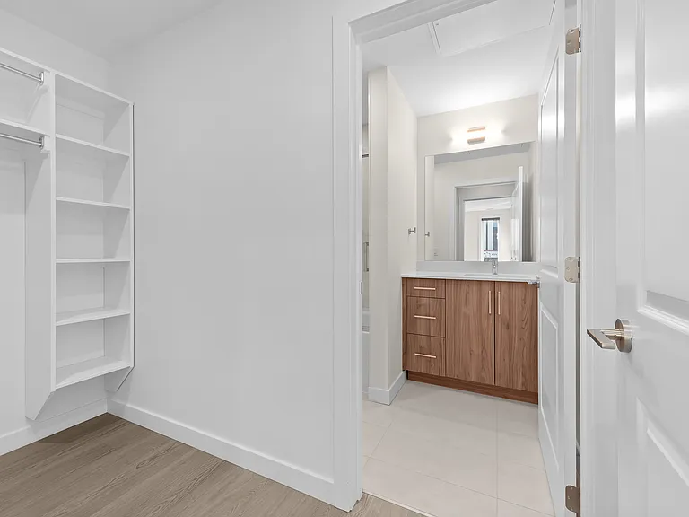 22 Dawson St — Photo 35