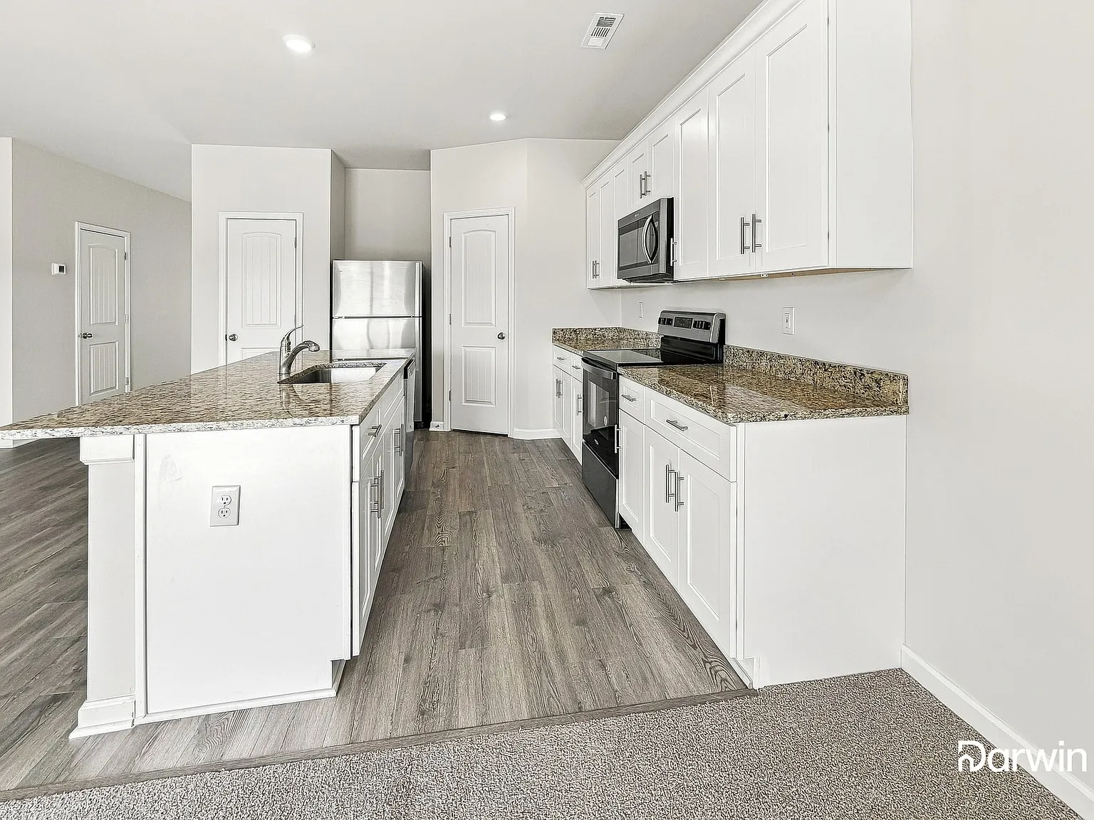 3 bed, 2.5 bath, 1725 sqft, $1,885 — Photo 2