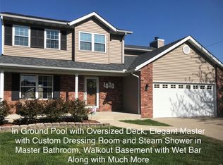 1020 Robert Dr, Maryville, IL 62062