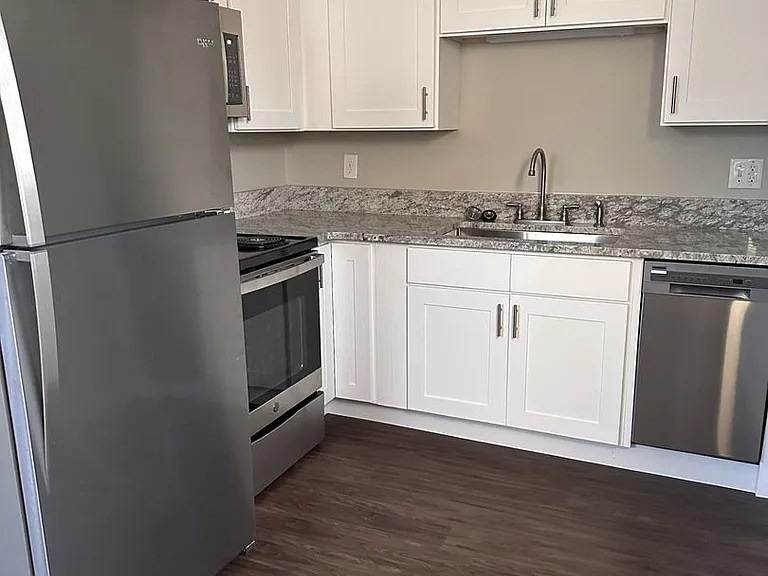 Monon Station Apartments — Photo 14