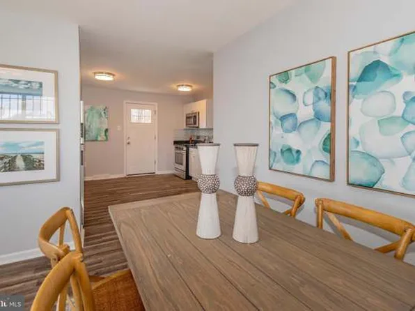 22 Chamber Ave, Capitol Heights, MD 20743