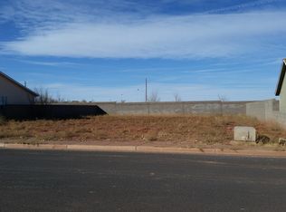 1924 Iron Horse Dr, Winslow, AZ 86047