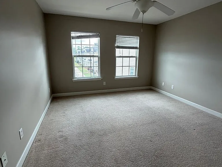 410 Conley Dr — Photo 11