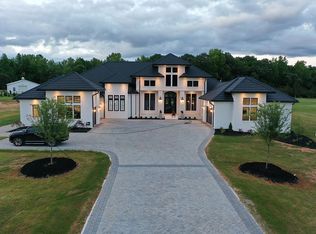 4988 Jordan Rd, Greer, SC 29651