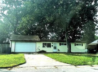 4952 Paine Ln, Virginia Beach, VA 23455