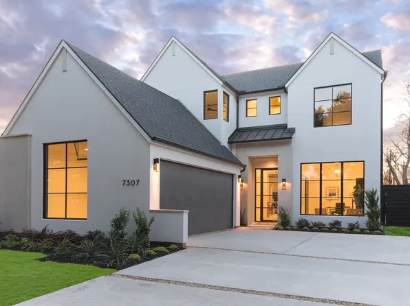 Transitional Stucco/Limestone Plan, AVADENE at Las Colinas