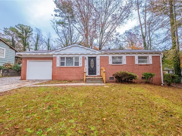 1410 Willow Dr, Riverdale, GA 30296