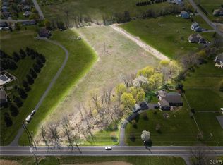 271 Cherry Hill Rd, Nazareth, PA 18064