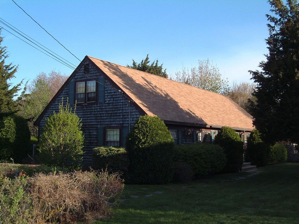 Cottage from parking area