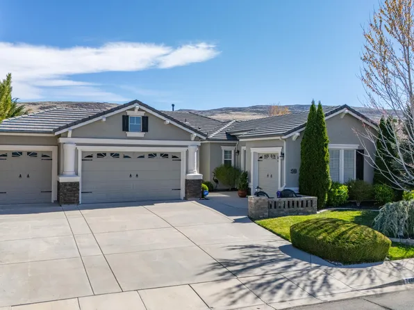 7480 Desert Plains Dr, Sparks, NV 89436