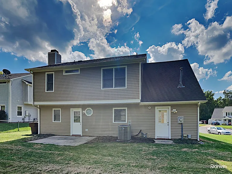 4 Delwin Ct — Photo 29