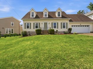 2601 Somerset Dr, Nashville, TN 37217