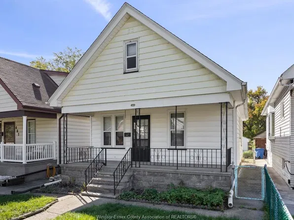 455 Curry Ave, Windsor, ON N9B 2B8