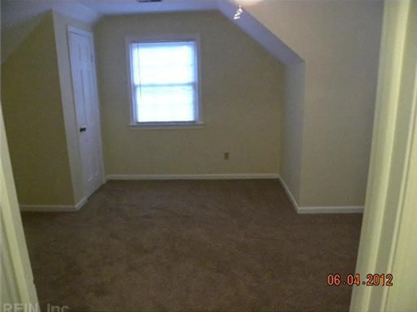 100 Earl Street. Yorktown, Va. — Photo 3