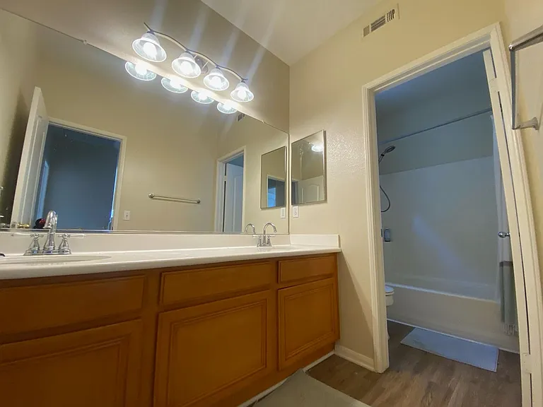 4716 Driftwood Way — Photo 11
